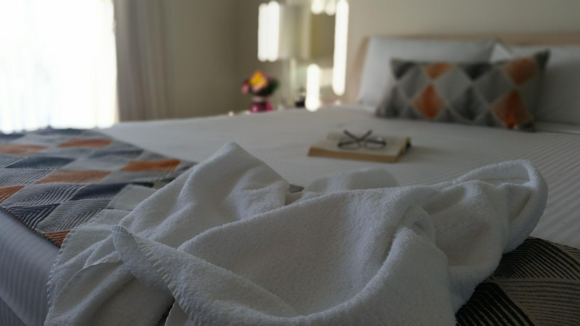 La Vida On Anzac Aparthotel Redcliffe Luaran gambar