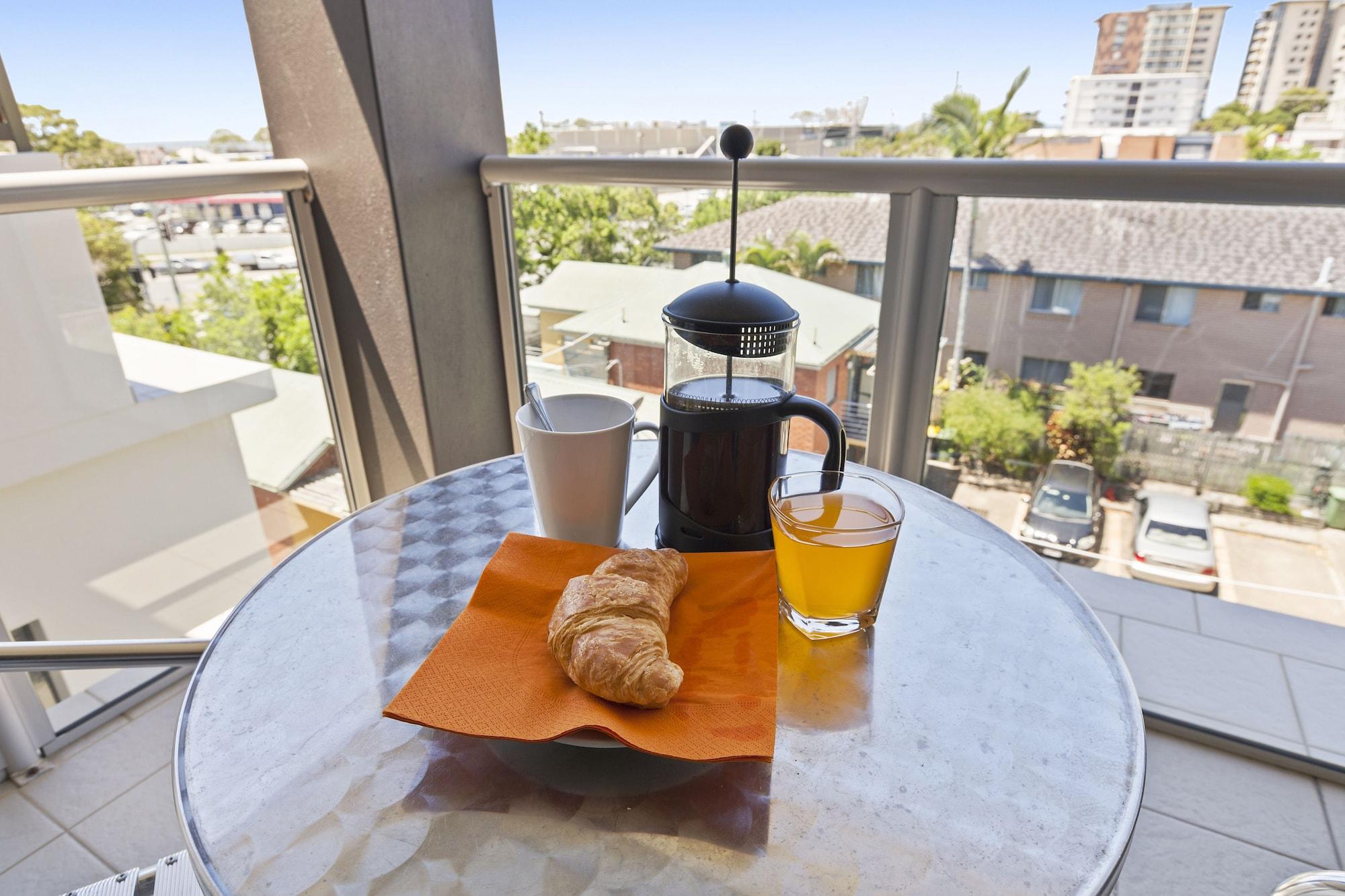 La Vida On Anzac Aparthotel Redcliffe Luaran gambar