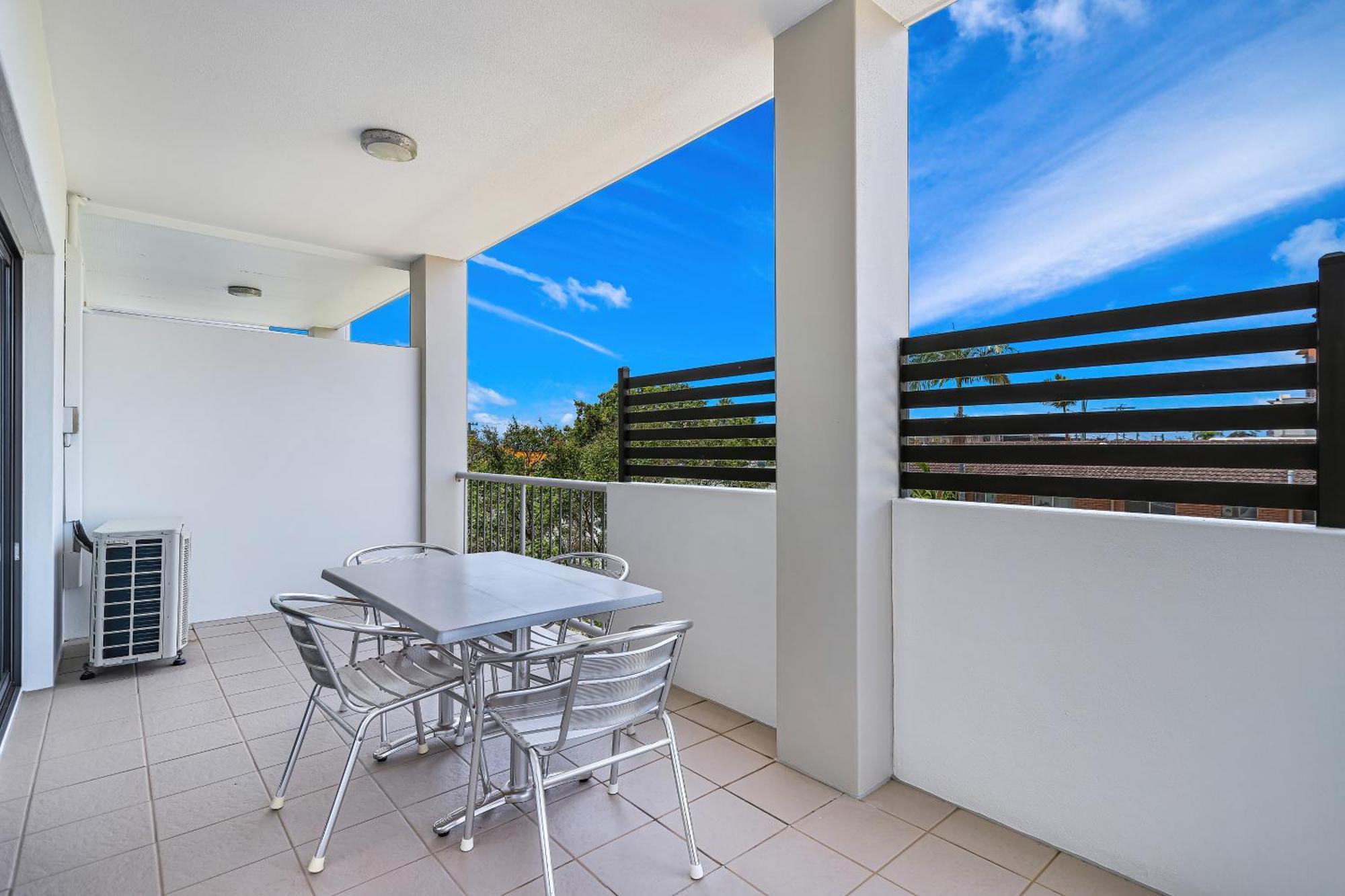 La Vida On Anzac Aparthotel Redcliffe Luaran gambar
