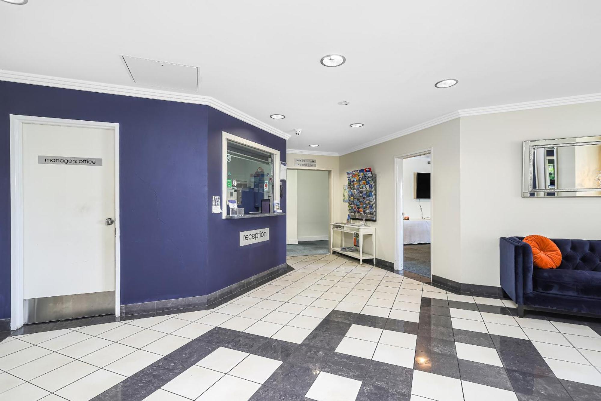 La Vida On Anzac Aparthotel Redcliffe Luaran gambar