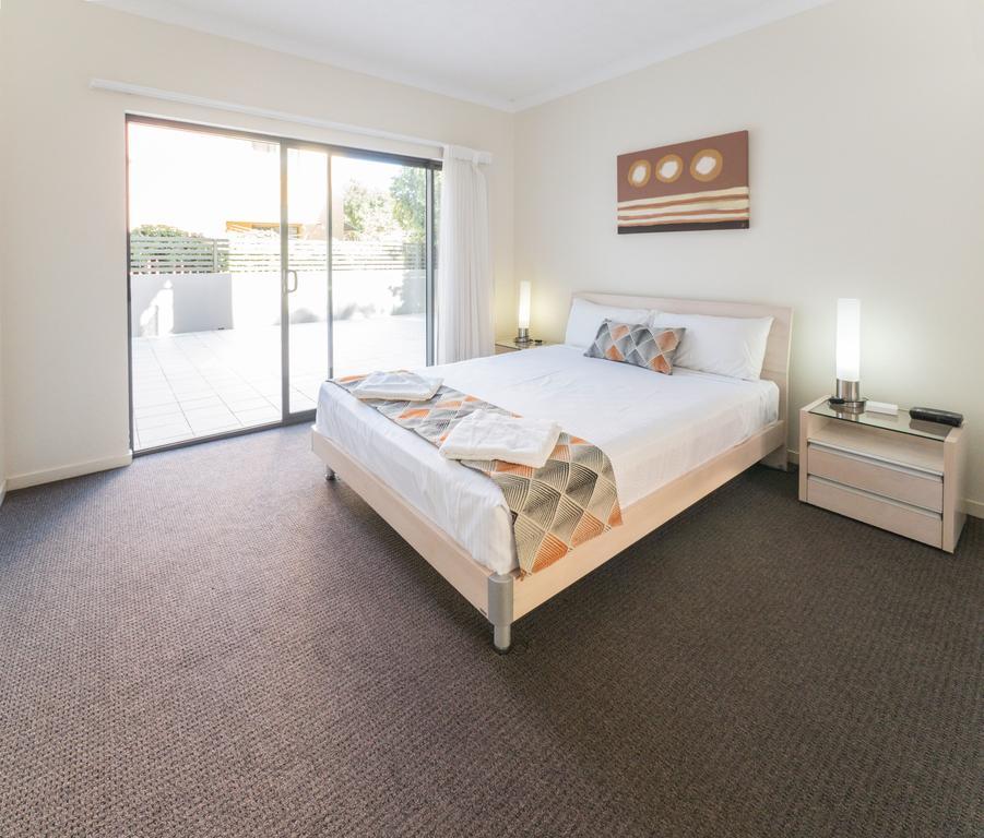 La Vida On Anzac Aparthotel Redcliffe Luaran gambar