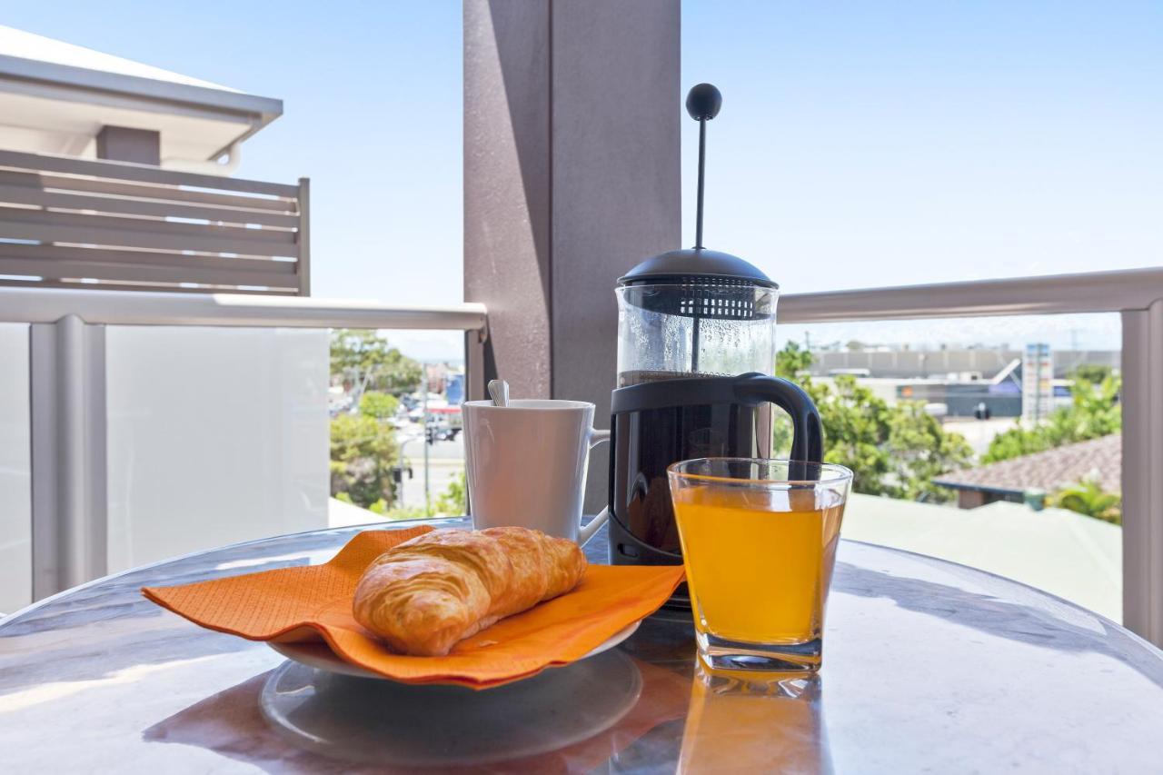 La Vida On Anzac Aparthotel Redcliffe Luaran gambar